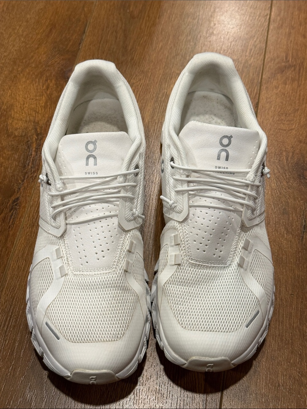 On Running Cloud 5 Women’s Size 8.5 W8.5 Athletic Shoe All White Training Workou - Picture 11 of 12